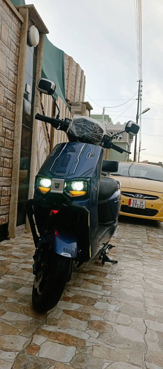 دراجه شحن( ABR 680 ) للبيع فقط
استخدام شهرين و كلش نضيف مال دوام بس 
مواصفاتها 
بيها سويجين و تشغيل عن بعد و كرت
اربع نمر  بيها R
بريكات امامي خلفي 
بريكات دسكات
لايت عالي ناصي 
نشرات شغاله
اشاير شغاله
بيها جوزه
 صندوك 
 قفل ستيرن 
 شاحنة الأصلية موجودة
السعر راسل خاص او اتصل عل رقم و بي واتس (***********)
مكاني موصل حي التأميم
