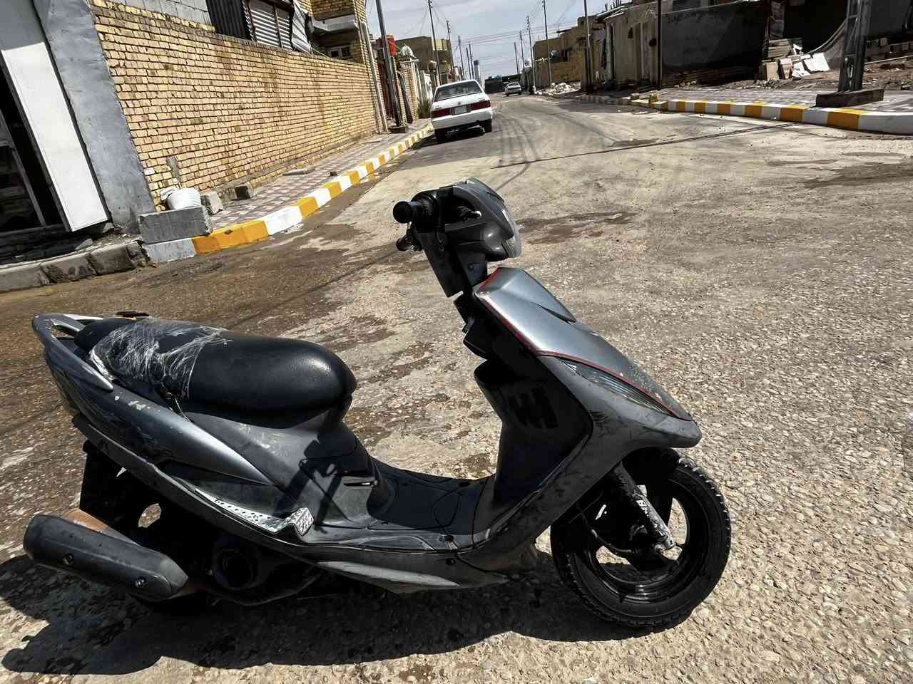 السلام عليكم دراجه ماكس عدله مكفوله كفاله علمه من اي قطعه تجاريه الدراجه صار لها ثلاث اشهر من طلعت من الرمبه الدراجه بعدها بالملاح مال بلاد جاي ابدل لها دهن كل ١٥ يوم سعرها ٩٠٠ وبيها مجال حك الجيه


**إذا كنت صاحب هذا الإعلان وتريد حذفه لأي سبب، رجاءا أرسل رسالة إلى الدعم الفني**