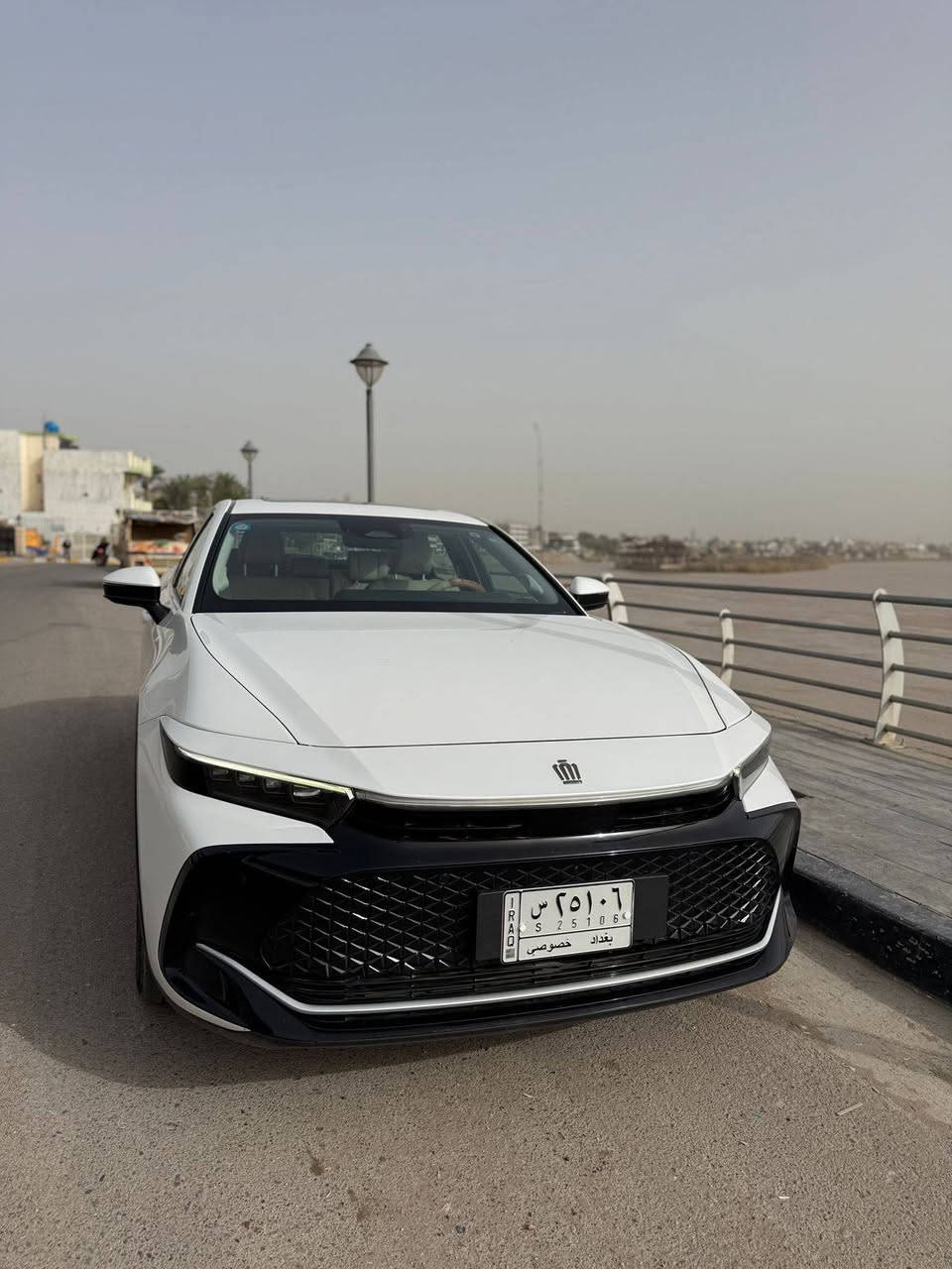 كراون خليجي 2023 وكالة عبد اللطيف مواصفات فول
كفالة عامة 
ضمان الشركة
مري شفط
خمس كامرات 
محرك 2500 
ماشية 30 الف 
برادات خلفية كهرباء
فتحة سقف 
شحن لاسلكلي 
كشنات تبريد 
مكان السيارة بغداد 
49 مليون دينار  يعني 330 ورقة
***********
***********
