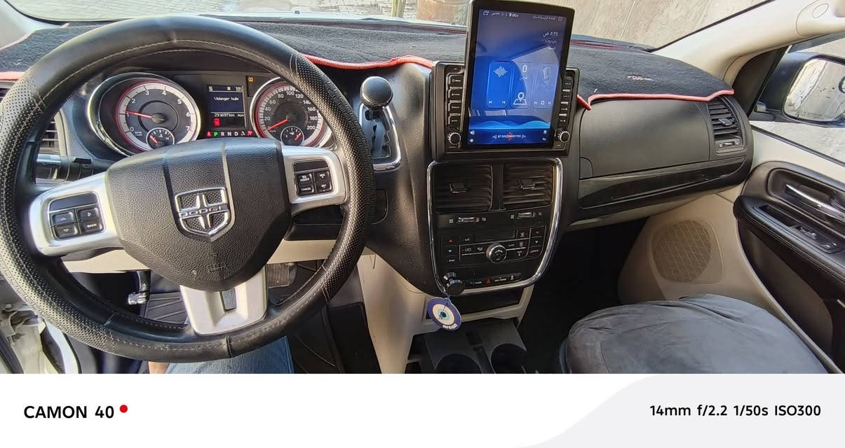 ‏يا الله السلام عليكم دووج كرفان امريكي موديل 2012 محرك 3600 بيبان كهربائي كشن السايق  كهرباء تحكم بالمري جام كلهة كهربائي شاشة لمس كامرة خلفية وكامرة داخل السيارة وخارجهة ويل كب بلادي تخم تايرات نضافة 90بل مية موقت سرعة بالستيرن قيادة اليه حادثهة جاملغ وبنيد امامي صوب العبري  بس السيارة مال بيت وخير من الله محورلهة مراوح مال راديتر يعني انسة الحماوة السيارة رقم بغداد رقم انكليزي جديد سنويتهة نهايت 2027 وهزت السيارة صارلهة شهرين من خلصت السيارة اترايهة من زاخو للبصرة شرط بنيد ما تفتح ومكان السيارة نجف السعر 135 للتواصل خاص او هاذة الرقم ***********
