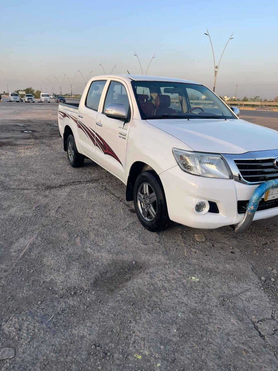 سلام عليكم
بيكم فلاونزه مديل 2014
للبيع او مراوس 
رقم بصره مشروع وطني
شاصي 19
مكينه وكير جدد
حداديه جديده
تخم تاير
كهربائيات كلهه شغاله
سياره جديده وجاهزه من كلشي
العنوان البصره
السعر 170وبيهه مجال
الهاتف ***********
