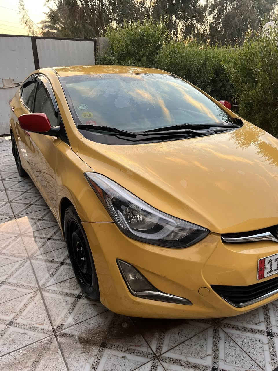 النترا 2015  نص فول مابيها شي كلها شغاليه مكينه كير مكفولات
بيها قطعتين بنيد وجاملوغ الايسر حادثها 
سنويه لحد 28 بسمي
مكاني ديالى بعقوبه 
سعر 108

***********
