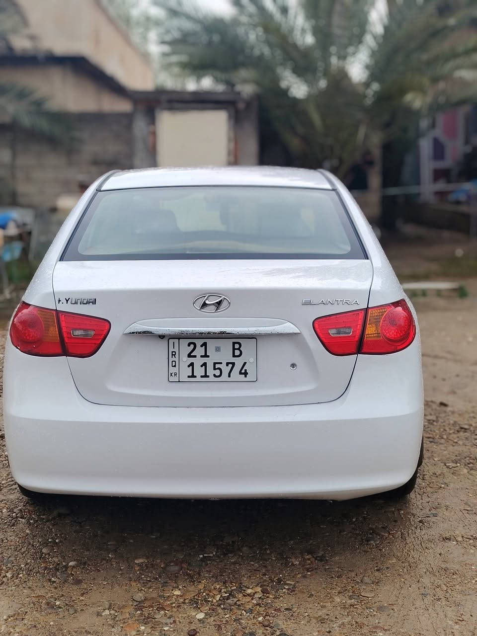 السلام عليكم اعتذر عن الوعده و الأقساط للبيع  انترا 2011 سيارة حلوة ونظيفه محرك وگير وصدر شرط بيها قطعتين صبغ جاملغات أمامي مع بنيد تبديل بدون دواخل رقم دولي سليمانية شرط التحويل سنوية لغاية 2030 والسيارة مثل ما واضحة بالصور السعر 110 وبيها مجال مكاني تكريت /البوعجيل للأستفسار الأتصال ***********
