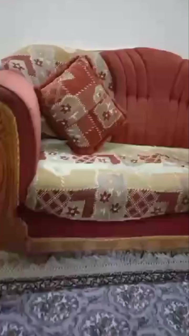 للبيع 
طخم قياس 12 متر 
فصال عراقي خشب ثقيل 
نظيف سعر 310 وبي مجال
العنوان/حي الانتصار 
تواصل خاص


**إذا كنت صاحب هذا الإعلان وتريد حذفه لأي سبب، رجاءا أرسل رسالة إلى الدعم الفني**