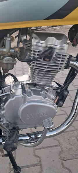 سلام عليكم شباب  دراجه للبيع نامه متياز اصفر اصولي وكيله (العارضي )
مقدم دسك مديل 2021 طاله 2023
دراجه كله شغاله كهربائياته 
 مكينته حلوه دراجه
سعر 750وبيه مجال
***********
