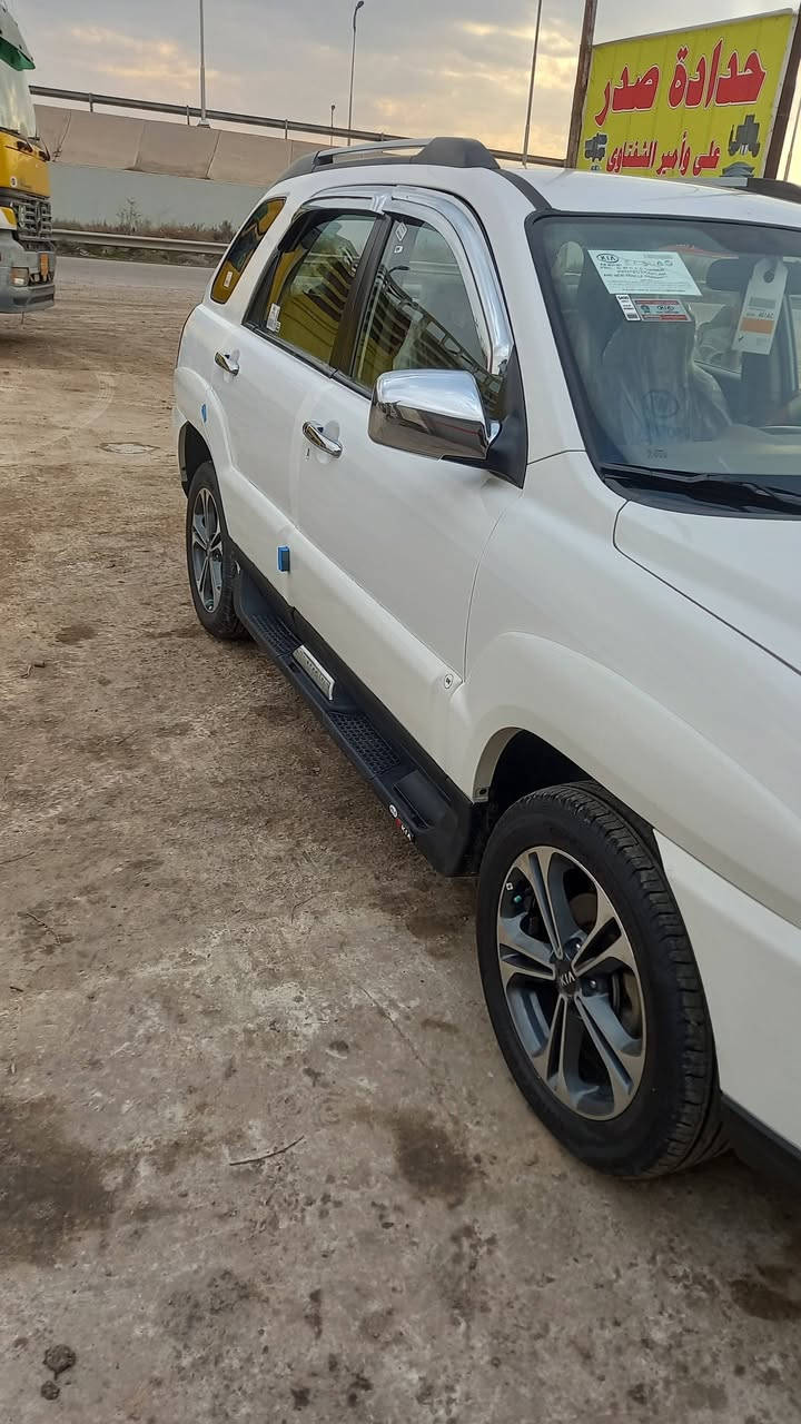 السلام عليكم سبورتج مديل 9خليجي كفاله بدون صبغ بدون تبديل مكينه دوش تخم تاير جديد تبريد تتفئه كله مضبوط رقم سليمانيه السياره بعد احلى من الصور بالعافيه على الياخذها مكاني ديالى السعر 123وبيها مجال
***********
