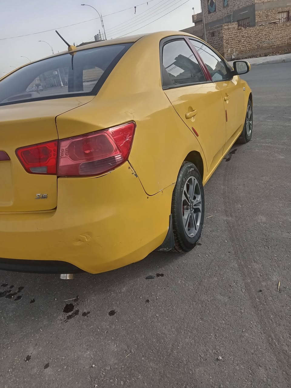 سلام عليكم سياره سيراتو موديل 12تكسي رقم كربلاء الماني مكينه وكير وحداديه تخم تاير  ماعوزه شي تبريد غاز سياره كفاله بيه دحجات مالت تكسي توشمه دواخل نظيف كلش سعر سياره 83بيه مجال شراي مكان سياره سماوه قضاء الرميثه اتصال عله رقام *********** ***********
