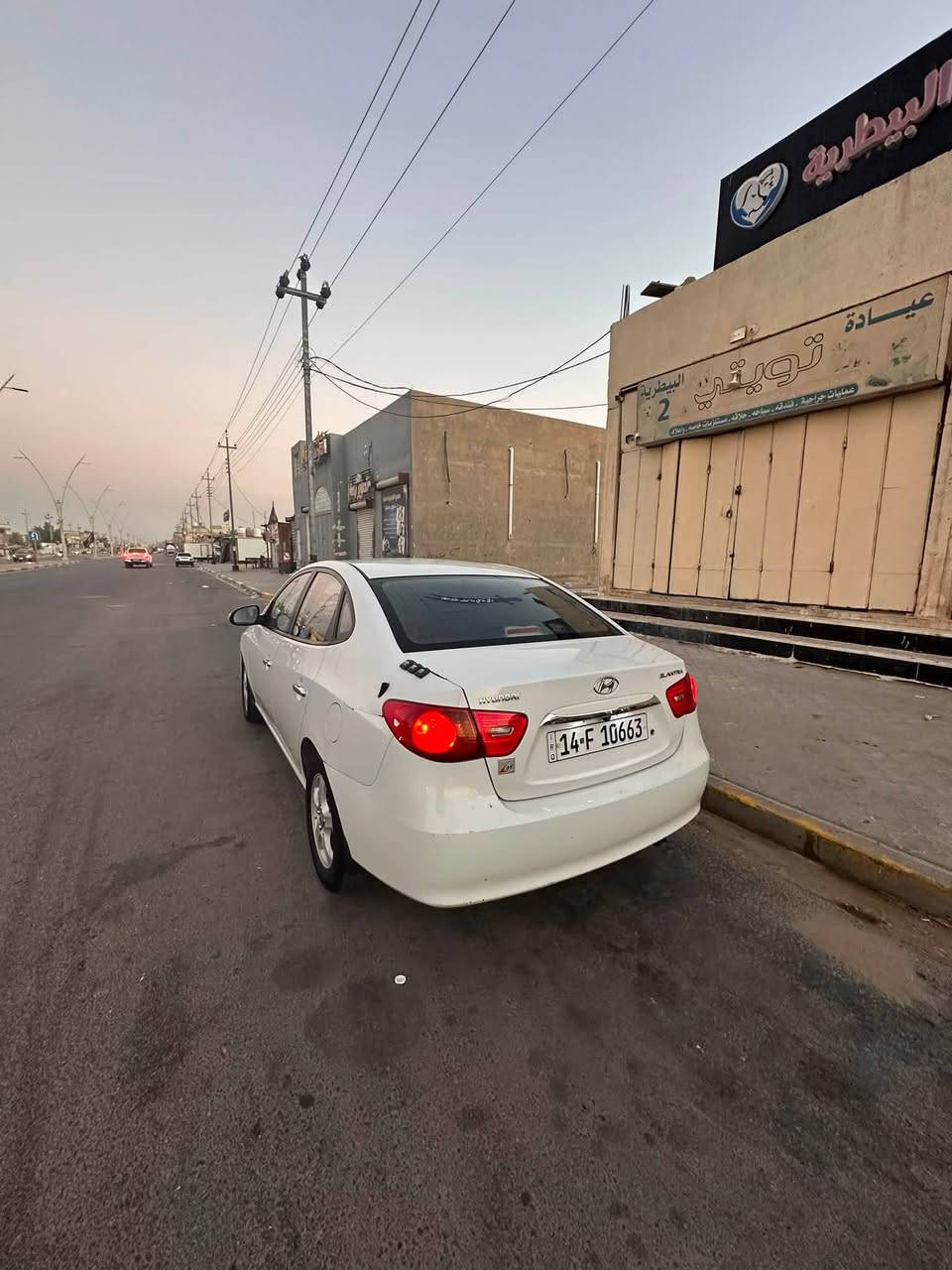 سلام عليكم الانترا مقدس ٢٠١١ كفاله ضربه صبغ تبديل بيها بارد بجاملغ الخلفي الأيمن وبارد بين باب العبري والخلفه وشخط بجاملغ الخلفي جهه سايق مكان بصره زبير سعر 110 وبي مجال  واتساب *********** شريحه ***********
