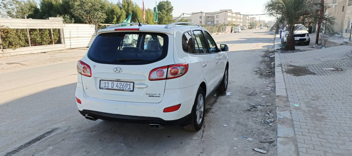 للبيع  هونداي سنتافي 2011 خليجي رقم بغداد دولي بسمي سنويه وهزه جديده سيارة كفالة 

مواصفات
فتحة بلقمارة
كامرا خلفيه
تحكم ستيرن
مكينه 3500
6سلندر
اشاره بلمري
7 راكب
3قطع تبريد

وباقي المواصفات المعروفه سيارة جديدة وجاهزة حدادة تبريد جديد تخم تاير گير ومكينه العنوان النجف الأشرف 
 السعر 155 
الاستفسار أكثر ***********
