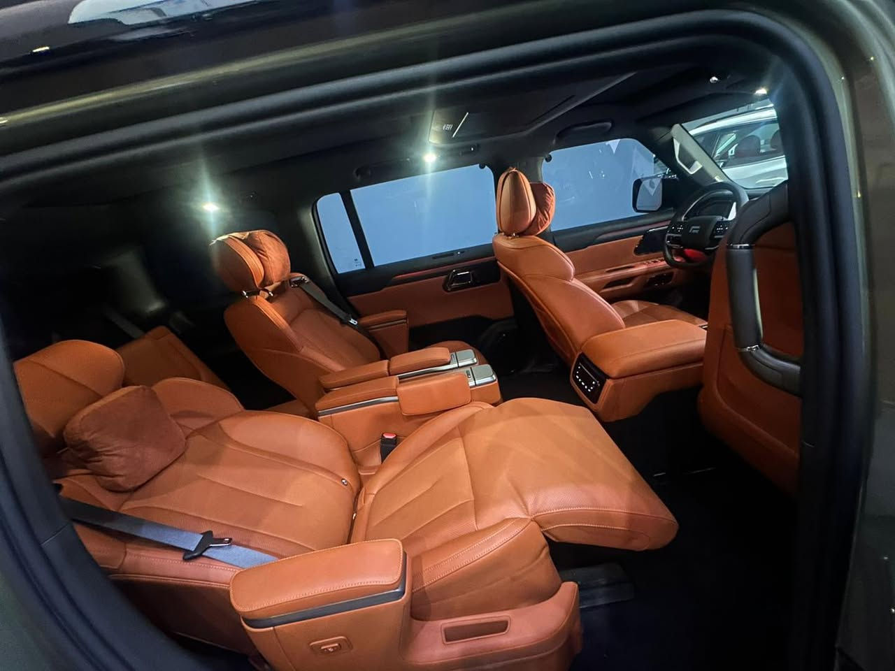 Rox 01

بۆ زانینی نرخ 
لایکی پەیج بکە و کۆمێت بکە نرخت پێدەگات

بۆیاخی نییە 
ڕەقەم هەولێرە 
4بستۆنە 
9000 کم ڕۆشتووە
ڕەنگی سەوزە 
پانۆڕاما 
سندوقی کارەبایی 
کامێرا 360
گەرمکەرەوەی کوشن 
ساردکەرەوەی کوشن
بەسمە 
مۆسەفاتی فولە 

سەیارەکە لە هەولێرە 

ژمارەی خاوەنی 
***********
