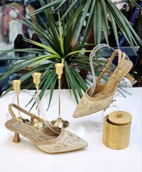 كعب ٤ سم • مقاسات ٣٧-٣٨-٣٩-٤٠-٤١