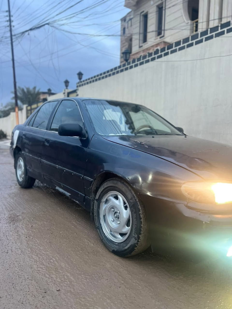 اللنترا دمعة مسجلة رقم دولي بأسمي شرط التحويل وهزة جديدة قبل ١٥ يوم گير ومحرك وتبريد وتدفئة شرط وكافة الكهربائيات شغالة مسجل جديد فقط بيها خياسات ودعاميات مثل ما موضح بالصورة السيارة حلوة واسافر بيها محافظات ترايك وين ما تريد 
السعر 28 وبيها مجال 

للاستفسار اتصل : *********** 
***********
خاص مفتوح
