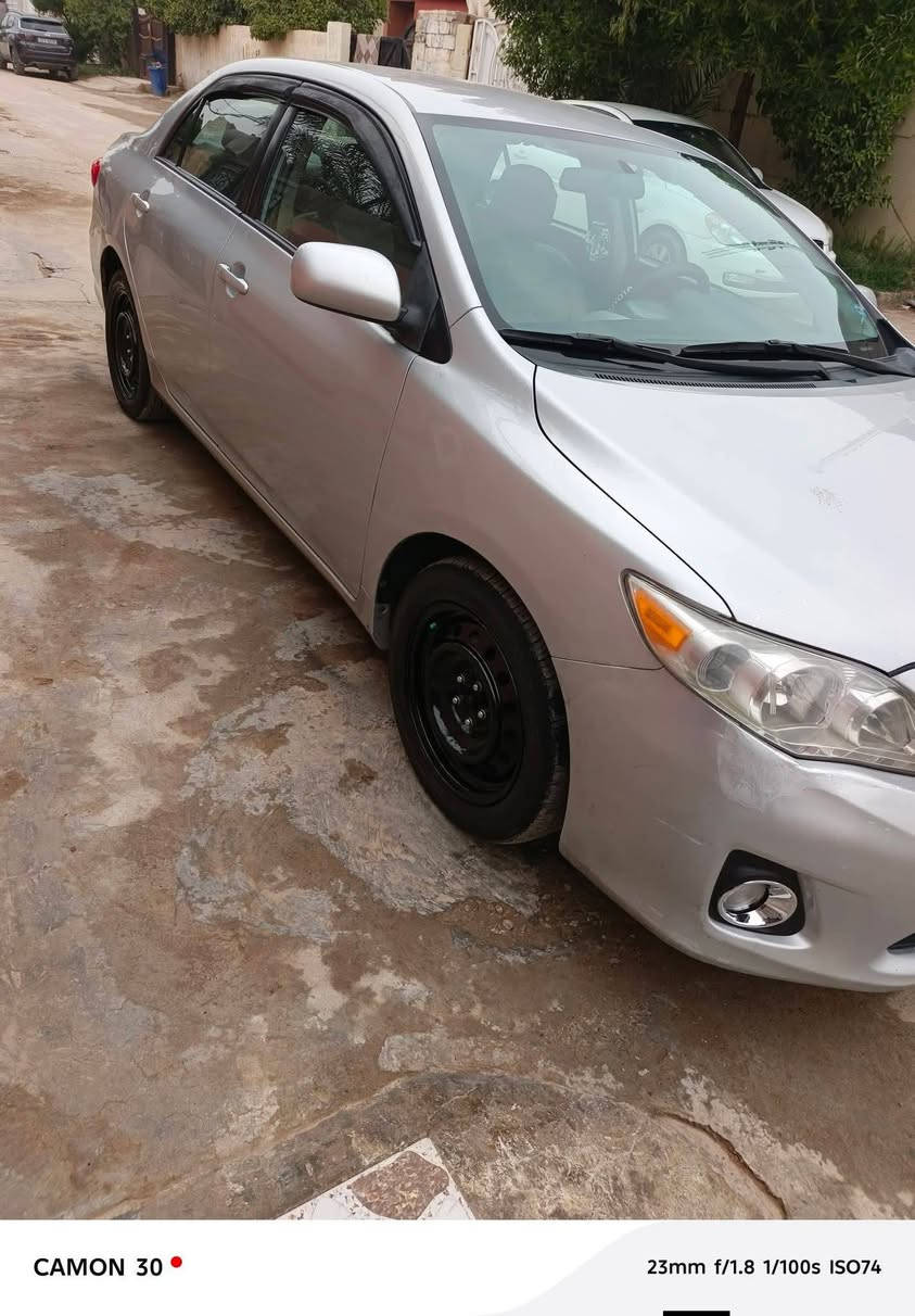 السلام عليكم للبيع تويوتا كورلا مديل 13 امريكي كلين بدون حادث بدون دواخل بدون ايرباك بجم كبس بدون جلح   كير محرك تبريد صدر شرط ماشيه 128
مكاني كركوك سعرها 138 مجال بسيط 
***********
