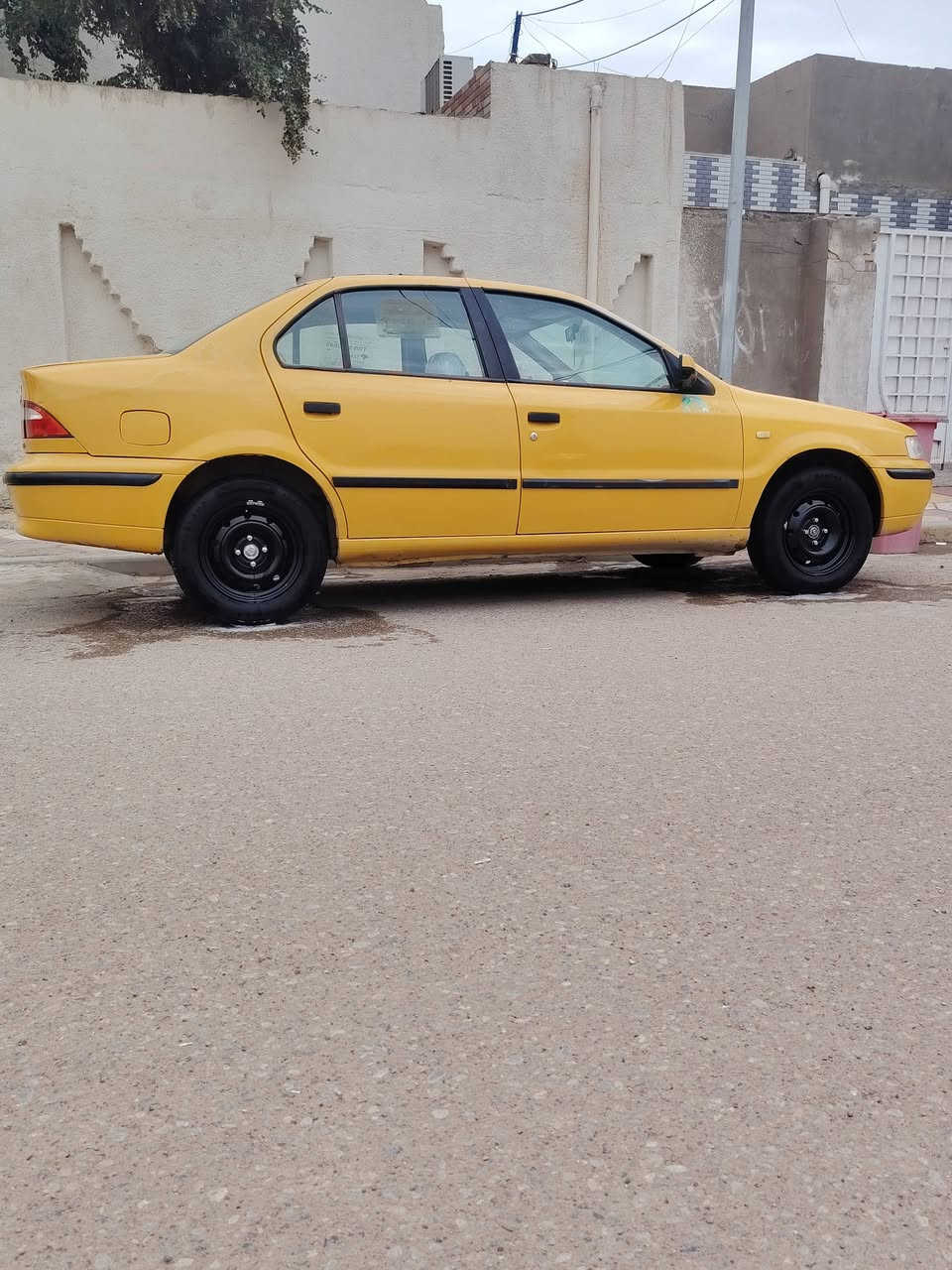 سمند موديل 13 بيه بنيد مبدل فقط الباقي مكفوال كير مكينه تبريد شغال رقم ميسان السعر 42 اتصال ***********
