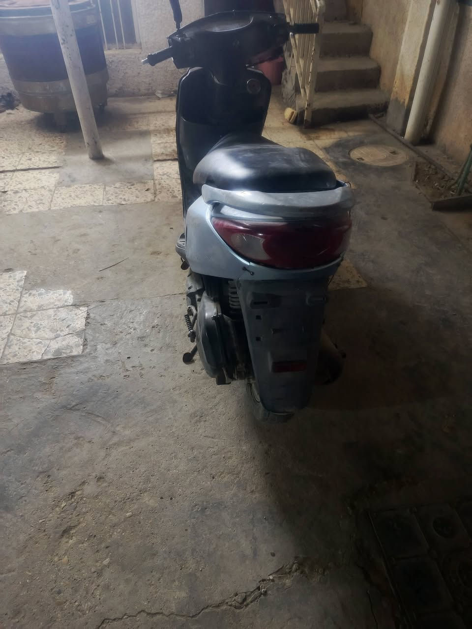 كايمه مكان الأمين 180الف 
***********
