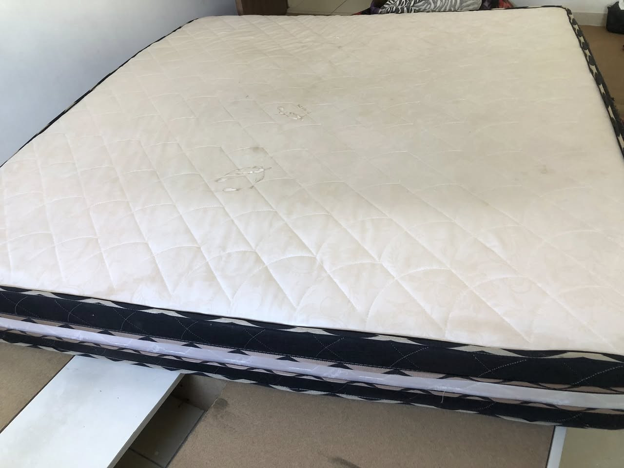 اغراض لبيع جديده غير مستعمله ماعدها الكاونتر مستعمل


**إذا كنت صاحب هذا الإعلان وتريد حذفه لأي سبب، رجاءا أرسل رسالة إلى الدعم الفني**