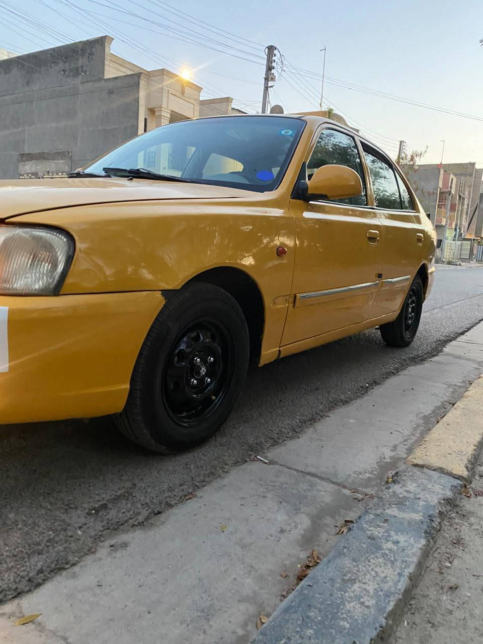 هونداي فيرنا مديل 2014 سياره باسمي ورقم بغداد تحويل ثاني يوم كير محرك تبريد خير من الله سياره مدوشمه عام رايدها ب ٦٤ وبيها مجال بصيط مكاني الشعب ***********
