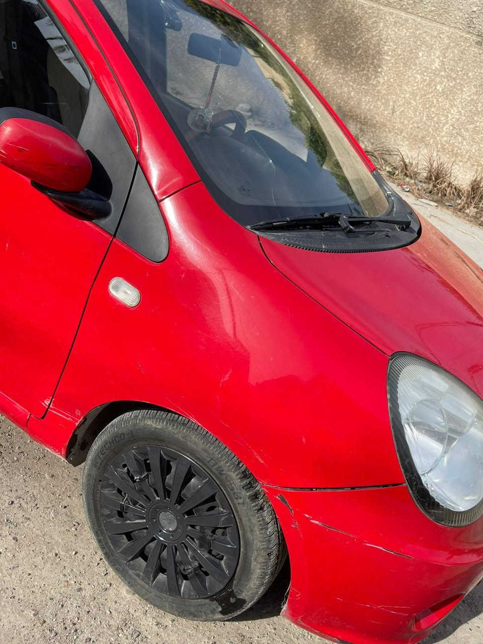 باندا موديل ٢٠١٣ ماشيه 49 الف مابيها نقص كير ومحرك سليم مكفولة من التبديل والصبغ تبريد وتدفئة شغاله شاديلها مروحه اضافيه وشاشه اندرويد تفتح ويز وكار بلي الثالث سعرها 48 وبيها مجال   بسيط مكاني بغداد العامرية ‏‪***********‬‏

