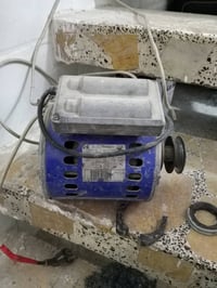 ماطور ماء نظيف شرط الفحص السعر الف35 وبي مجال بسيط و ماطور مبرده نظيف ...