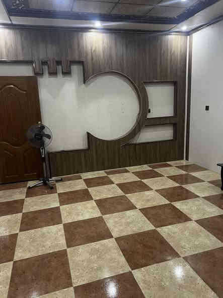 🏘🏘بيت للبيع ديالى خانقين / داره كوناره على شارع العام قرب معرض الشيخ طابو صرف مساحة 120 متر طابقين موقع تجاري
طابق الاول 
استقبال وصالة داخلية ومطبخ حار وبارد ومجمع صحيات داخلي وخارجي 
طابق الثاني 
2 غرفة نوم واحد منهم سويت وصالة 
وبيتونه ومخزن 

السعر / 120 مليون بي مجال 

للأستفسار اكثر اتصال بالارقام فقط 
***********
***********
مكتب فريا موفق للعقار
