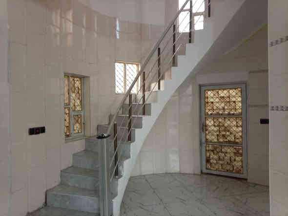 🏡 بيت طابقين للبيع – حي الزهراء / قرب مجمع المدارس
📄 طابو صرف
📐 المساحة: ١١٠م

محتويات البيت:
🔹 غرفتين نوم
🔹 صالة
🔹 استقبال
🔹 مطبخ
🔹 مجموعات صحية
🔹 بناء حديث وجاهز للسكن

📞 للاستفسار:
مكتب عقار أهالي المسيب – حي المعلمين الثالثة قرب جامع محمد الجواد
***********

💰 السعر على الخاص
