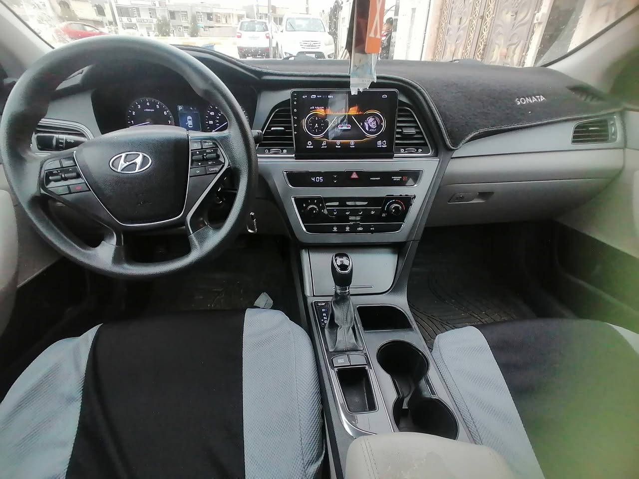 سـلام عـليـكم
هيـونـداي سوناتا امـريكي 

“HYUNDAI SONATA USA”

كفاله

ـ ─── ⋆⋅☆⋅⋆ ──

مـوديـل :2017 

 ليبل واحد كلها والسونار بالمنشور 

السيارة: كفاله عامه عدا شويه بارد 

 ـ ─── ⋆⋅☆⋅⋆ ──

محـرك : 2400

كـير : ATM المرغوب 6 نمر بدون لاتبخير ولاتنقيص

─── ⋆⋅☆⋅⋆ ──-
  الـسـعـر :  ⌝ 125$ ⌞ وبيها مجال 

***********
