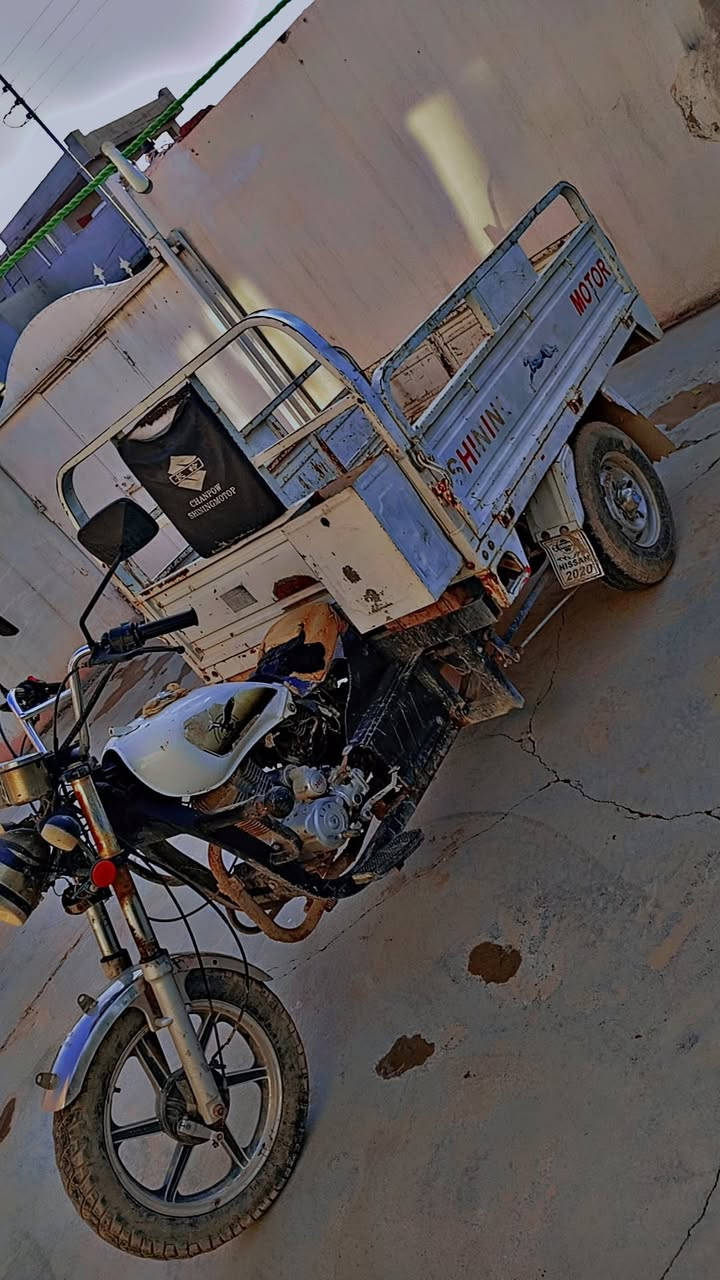 ستوته للبيع 2017محرك 22 سعره 775وبي مجال ***********
