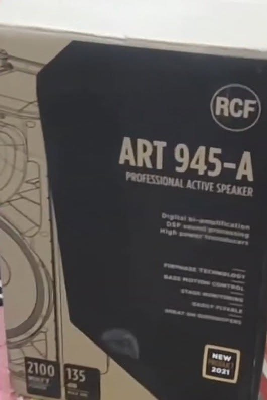 بدون فصال نهائي - سماعتين RCF-945 ايطالي جديد زيرو كراتين متبرشمة برشام المصنع - السعر 3000 يورو دمياط, مصر


**إذا كنت صاحب هذا الإعلان وتريد حذفه لأي سبب، رجاءا أرسل رسالة إلى الدعم الفني**