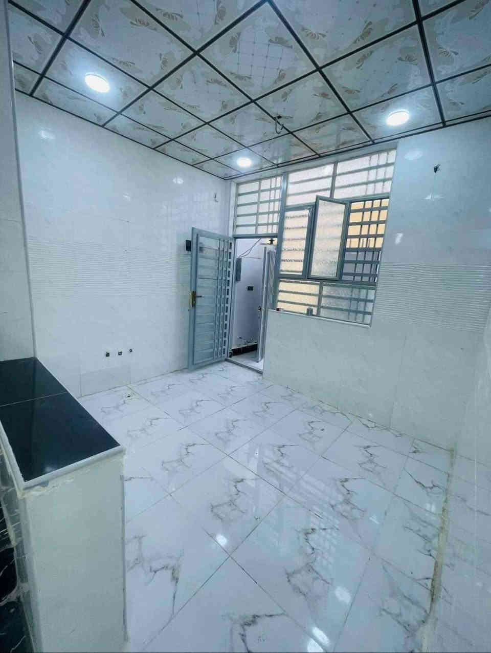 دار للبيع #نضام_اقصاد_شهري
130 متر  #سند_25
بسعر 43 مليون مع المجال 
مستعجل عل بيع بسعر النقد
مقدمه 15 قفل 
كل شهر 500 ألف قفل

غرفتين/صاله/مطبخ/صحيات 2/استقبال
كراج كبير/مكشوفه 2
ماء/كهرباء/سوق/مدارس/تبليط #عرض_10
الضمانات صك محكمه 

الموقع 🏡  
نجف/شارع الصب عمود 317 سوك الحمداني
للتواصل
***********
***********
***********
