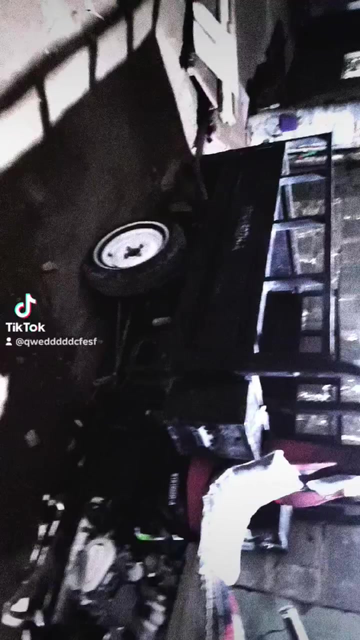 ستوته هاي موديل 21 رقم سنو


**إذا كنت صاحب هذا الإعلان وتريد حذفه لأي سبب، رجاءا أرسل رسالة إلى الدعم الفني**