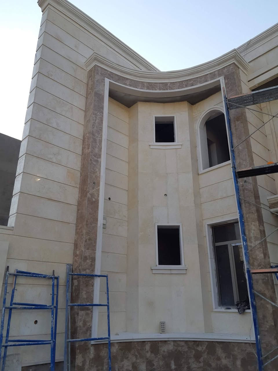 جزء من أعمالي كادر امير المصلاوي اختصاص واجهات مرمر وحجر حلان نعمل في جميع المحافظات وبي طرق مختلفه في العمل ميكانيك وخبط ميكانيك فقط سيم ربط سيم مغلون راسطات لحيم الاستفسار اتصل بنا على الرقم التاليه واتساب *********** او كورك ***********
