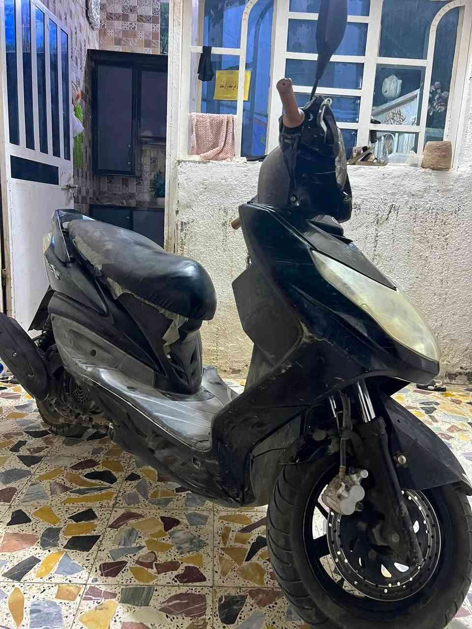 سكنس فحل للبيع سعر 700 وبيها مجال 
المكان ميسان مغربه ‭***********‬
