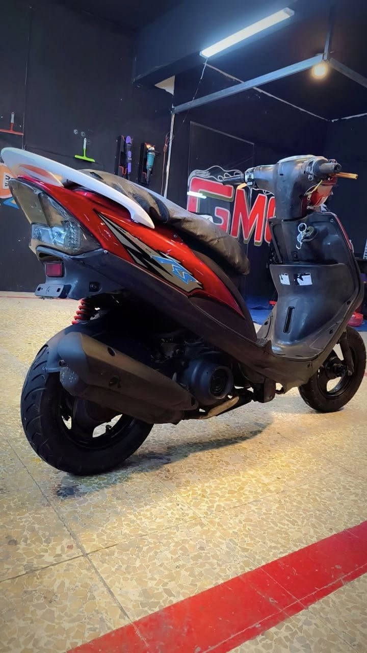 سلام عليكم من رخصت الادمن ///للبيع
1-ماكس عدله 120
2-دراجه مال رنبه  صارلهة 2شهرين من نزاله رمبه 
3-مزودين عليها يدات بريك رياضي وستان صفح رياضي 
دراجه حلوه ونضيفه مكينه شرط  مامفتوحه جيب فيتر وتعال جيك كفرات اصلي كله مختم ختم واحد///

السعر750وبيها مجال
 
رقم الهاتف//‭. 0777 825 2974‬
