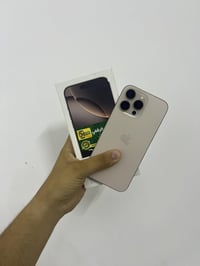 16 برو ماكس ذاكره 256 بطاريه95 لون دزت نضافه100/100 غراض كامله  للبيع ...