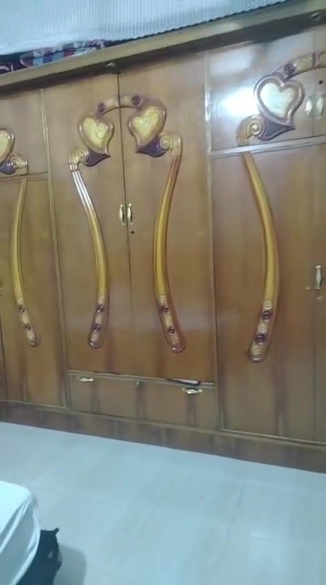 السلام عليكم كنتور 6بيبان تسكام خارج 
وداخل سعر ب225 مكان الشعب حي البساتين


**إذا كنت صاحب هذا الإعلان وتريد حذفه لأي سبب، رجاءا أرسل رسالة إلى الدعم الفني**