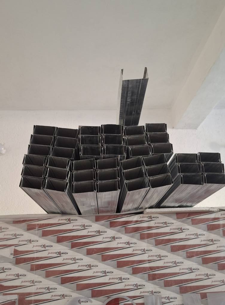 متوفر لدينا جبس بوردكس حديد مغلون جنل ماده لاسقه بورك ستن مع انواع الاصباغ وأبسعار لاستفسار الاتصال برقم *********** واتساب
