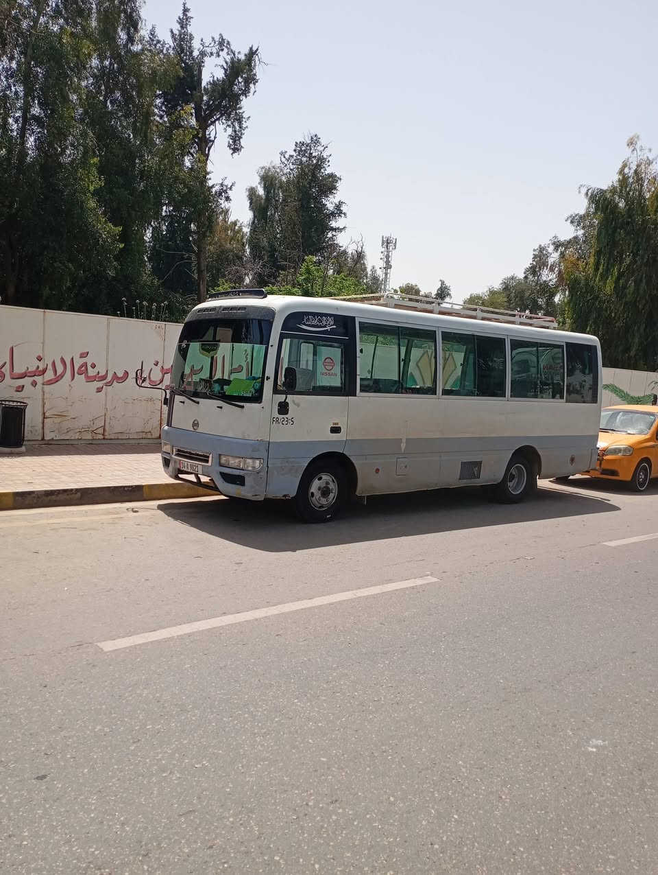 سلام وعليكم نيسان 2001 رقم بصره سياره جاهزه بمعنا الكلمه مكينه بطه ديلكوو كير اصلي عادي  جديده تاريرات تخم جديد باتري جديد داخل كامل ارضيه جديده كهربائيات كلها شغاله شاشه وسستم صوط كمال كامره خلفي   سنويه جديد مشروع وطني صافيه مصفايه السياره  بس يعوزها صبغ   سعرها 130 وبيها مجال  بصيط
مكاني موصل
***********. خابرني وتدلل 
***********
