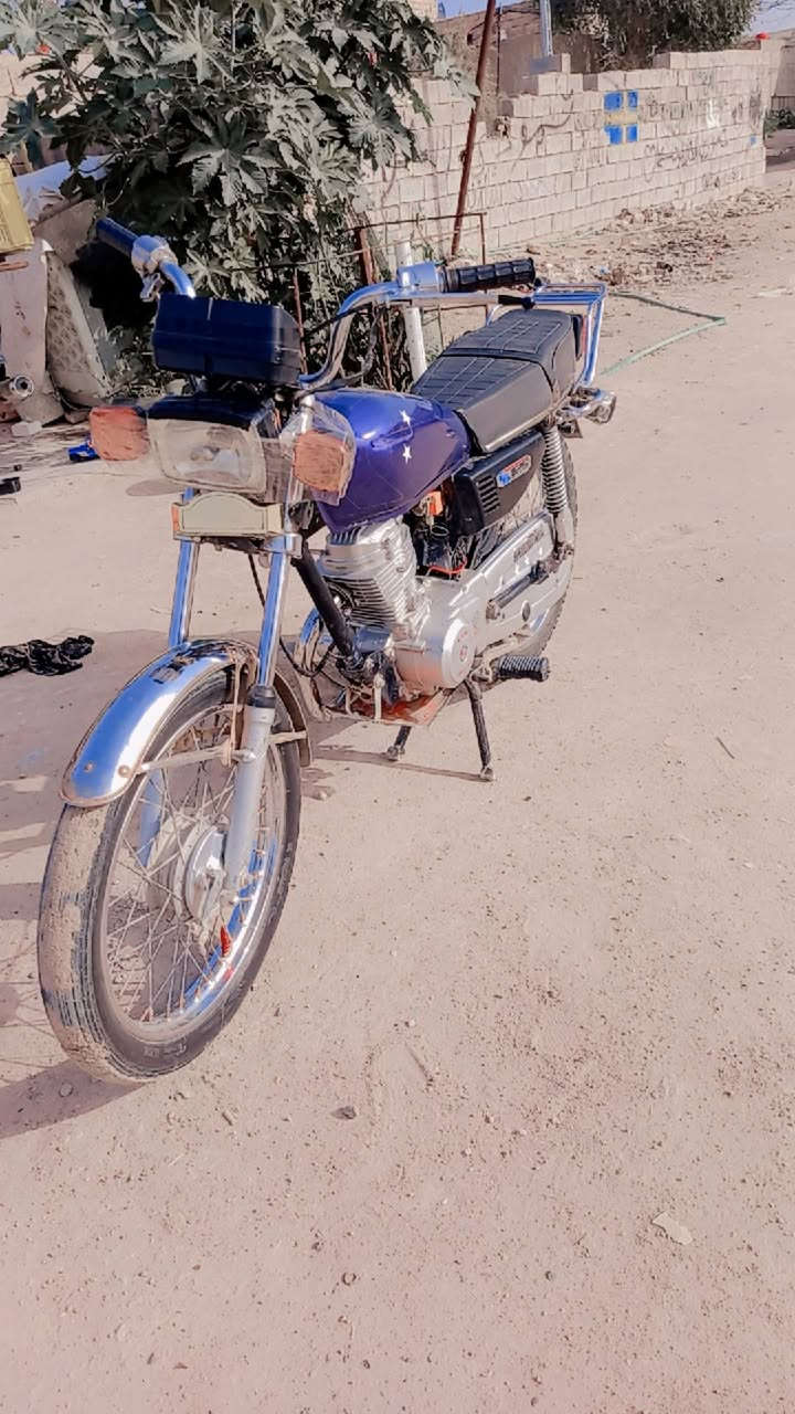 السلام عليكم  دراجه اربعه كير شاصي سافان مديل 2021 محرك امتياز الدراجه نضيفه السعر 800  _ الدراجه أوراق تمشي وياي ا كبل اكاتبك ويه وكيلها المكان النجف شارع المطار  _*********** رقمي 🤝✍️
