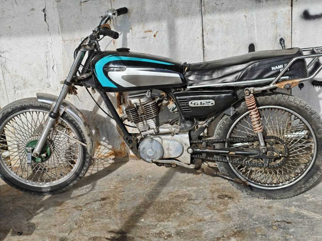 تايكر للبيع موديل 2019
كله شغال بس بي دخانه سعر 225 بي مجال مكان بلد  اتصال ‏‪0782 193 4688‬‏
