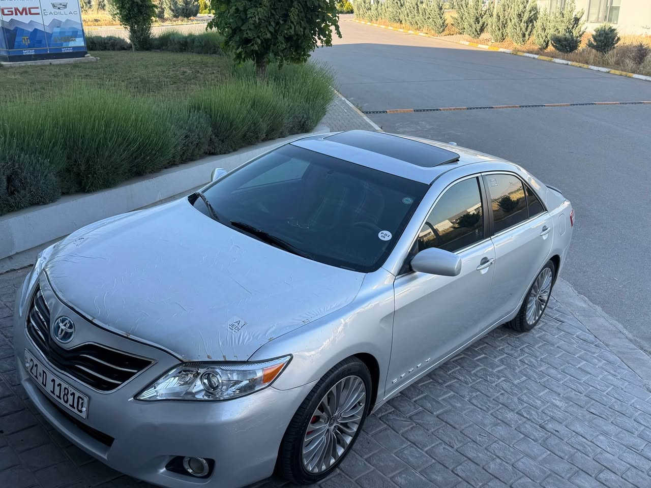 Toyota camry 2011 (XLE) فقط بيع ***********
كامري موديل ٢٠١١ فول فول ١/١ 
محرك ٦ سلندر افلون ٣٥٠٠
مواصفات ١/١ 
كشنات جلد + تدفئة / فتحة/ بردة خلفية / بصمة / كيج زينون / فورميكا / تحكمات بعد هوايي مواصفات ....
سنوية جديد لل ٢٠٣١ فصح جديد 
(بيها شبرين كلير جامرلخ خلفي بدون حادث ) 
محرك گير مكفولات بدون صوت بدون بخار ✅
سعر(113) قفل بدون مجال 
عنوان سليمانية✅
رقم تليفون (***********) السليمانية, العراق
