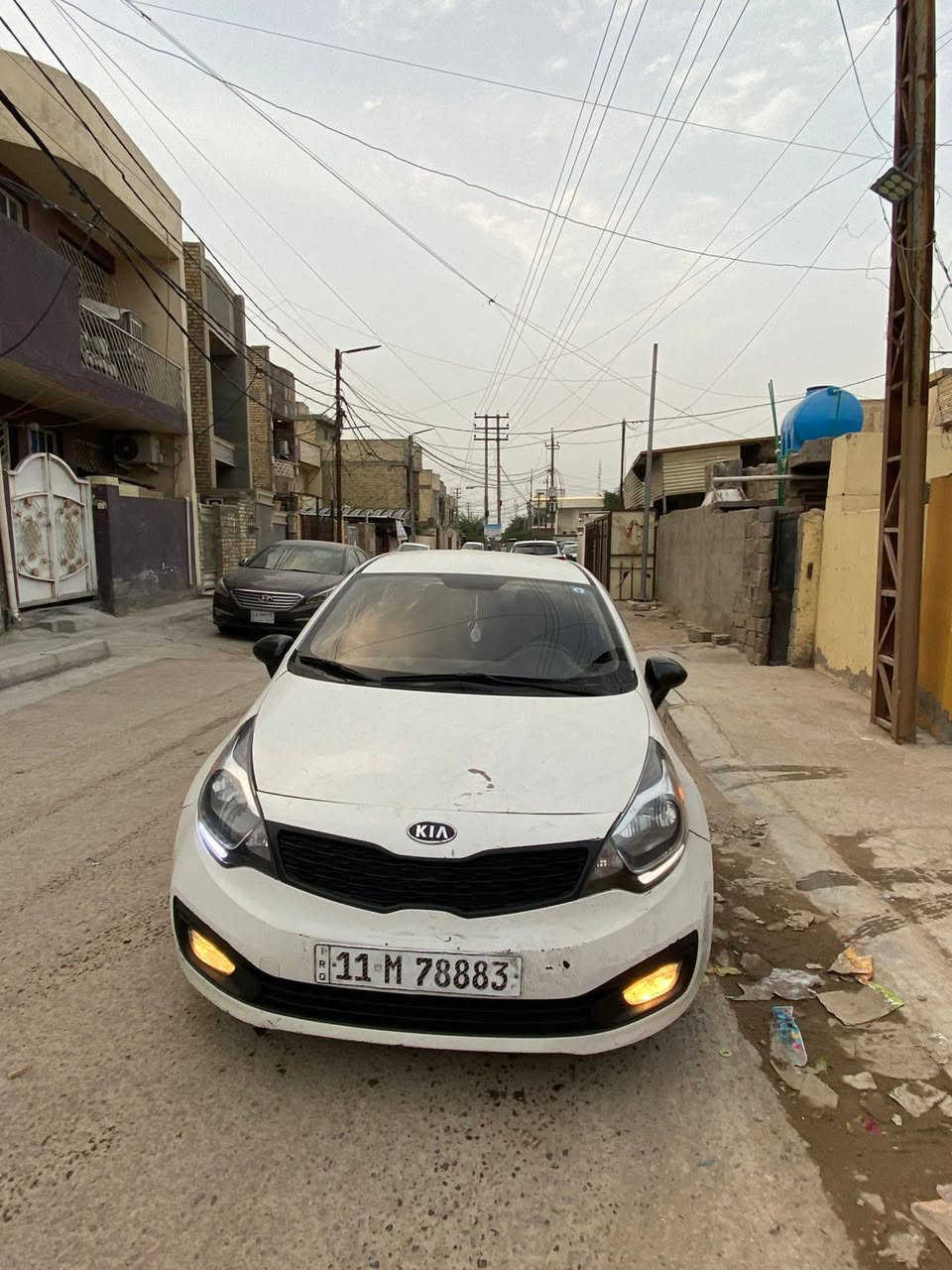 السلام عليكم
للبيع كيا ريو ٢٠١٦ كير مكينة بريد تخم تاير كله نضيف صدرها نص عمر بيها صفحة صبغ بدون دواخل وبيها بارد بل بنيد رقم بغداد باسمي تحويل ثاني يوم 
*********** مكاني الدورة  
السعر ٨٥ وبيها مجال
