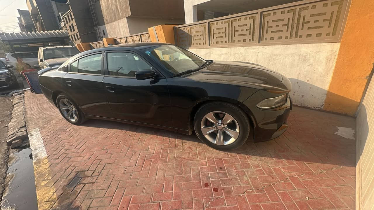 جارجر اصل 2016 كنديه كلين سياره ستخدام شخصي بيهة جاملغ السايق صبغ وبارد مكانات صغار سياره خير من الله بسمي 
مكاني بغداد ***********
