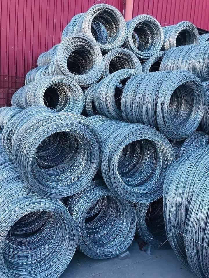 #تخفيض 
*********** واتساب 📞❎❇️
👇🏻((اللهم صلي على محمد وال محمد ))👇🏻
  #انسب الاسعار على مستوى العراق مع ضمان جوده العمل 👇 صار المتر من5️⃣الاف الى9️⃣الاف كرسته. وعمل. بل متر.  الطولي 🟤✅  #تعلن
 شركة ومعمل الميزان  لبيع وعمل اسيجة Brc واعمدة الكهرباء   
لعمل ونصب آسيجه BRC ☑️ جادر وبدون جادر  
#عن عمل وتجهيز اسيجه بي ارسي   بكافة أنواعها  وبالمواصفات والمناشئ العالميه 
#وبيد كادر فني هندسي متخصص بمجال هذا العمل 🇮🇶
#نعمل في جميع محافظات العراق  و بأسعار مناسبة 
#وحسب المواصفات المطلوبه وضمان  الجوده والدقه في اداء العمل 🛠️ 

#للطلب او الاستفسار قم بمراسلة الصفحه من الزر اسفل هذا المنشور او الاتصال على الارقام التاليه  // 
***********
***********
***********📞  
 *********** واتساب

🔰متواجدون علئ مدار 24 ساعه🔰
