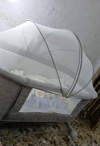 كاروك طفل نضيف ستخدام مره واحده فقط ونضيف 07773190571واتساب  70الف وبي...