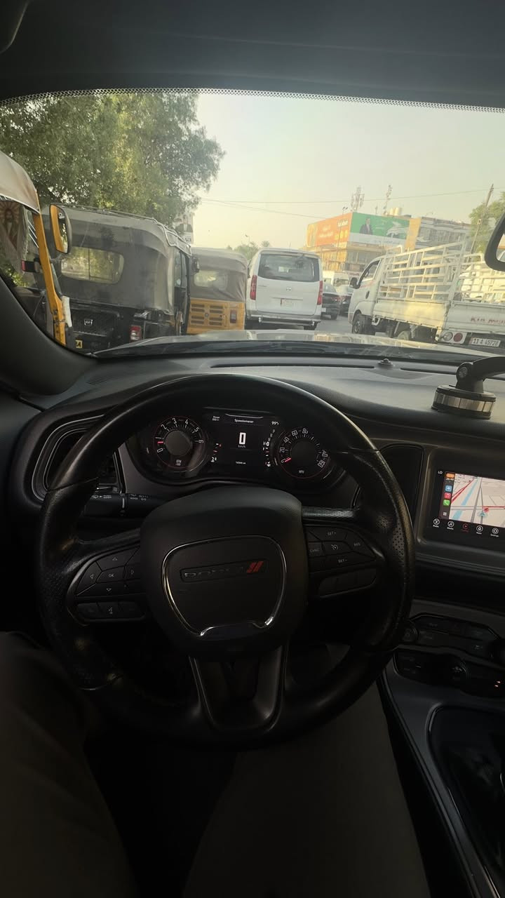 السلام عليكم 
جالنجر 2023 لون إسمنتي  sxt ماشيه 20 الف 
الرقم مميز 30305L بغداد سنويه باسمي تحويل ثاني يوم 
كير محرك كفاله السياره مناقصها شي خير من الله 

الإضافات 
زرع منظومة عدسات 
تخم تاير امامي 
الدهن المستخدم امسويل سكنجر سياره مابيها شي نقص خير من الله 
سعرها 195$  وبيها مجال تجي وتشوف السياره وباقي التساهيل من الله مكان السياره الكراده ساحه الأندلس 
 متواجد واتساب و شريحه *********** الحادث و التفاصيل كلها مذكوره بالصور  السياره احلىً من الصور شاهد الله تجي وتشوف بعينك
