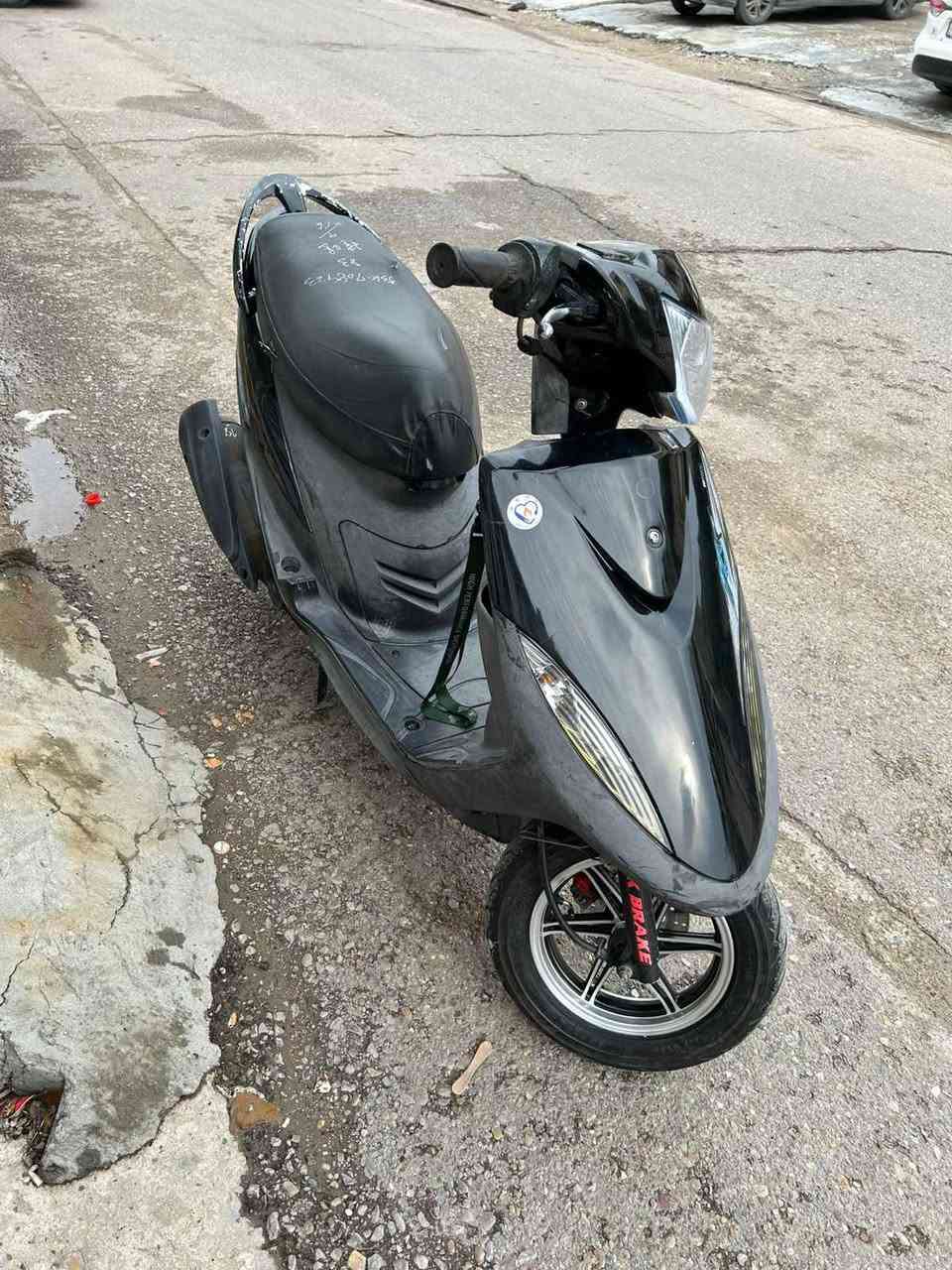 السلام عليكم دراجة ماكس عدلة مال رمبة صارله 3 ايام من نازلة كفالة عامة من كلشي بيه ويل كب نجمة اصلي ماشية 10 الف اي نقص مابيه السعر مليون 300 وبيه مجال عنوان بغداد *********** Manitoba, MB
