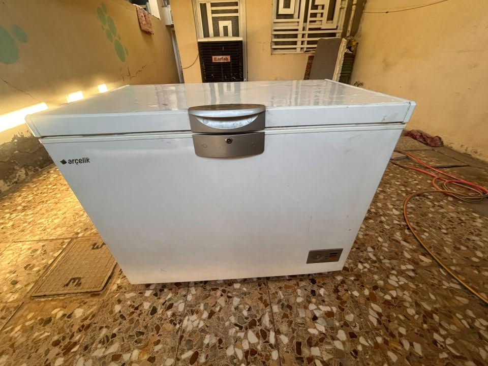 مجمدة الاصلية نظيفة جداً الفوگ كله يجمد بس الجوة ميجمد ماعرف خللها شنو ابيعها ع وضعها طويريج شارع الحولي ***********

