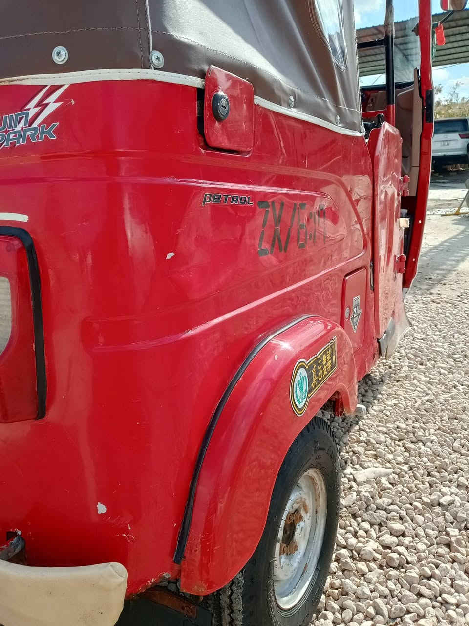 تكتك للبيع موديل 21  شهر 7 كبل للشارع ما ذب عليه ولا فلس تجفيته شركه جديد اكسل جديد كلچات جدد سلف شركه اصلي  تجي وشوف بعينك بيه ضربه بصيطه بل غد أو معمره كد شبر اتصل بيك خير ودلل ***********
