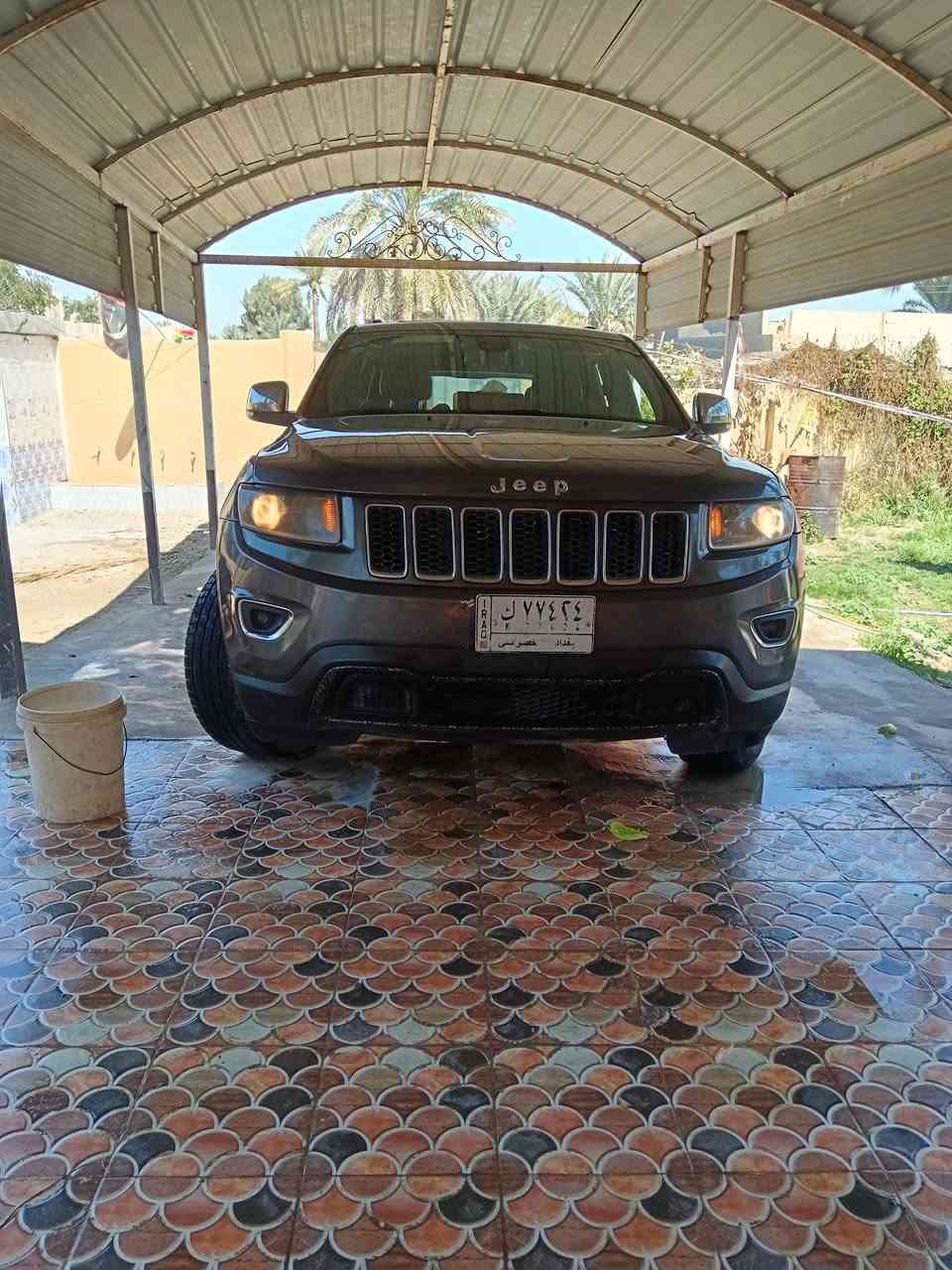 السلام عليكم للبيع جيب موديل 15 سياره حادثها خمس قطع مكفوله من كير ومحرك واكسل  سياره حداديه جديده   سياره ما بيها اي نقص الاتصال على هذا الرقم***********
