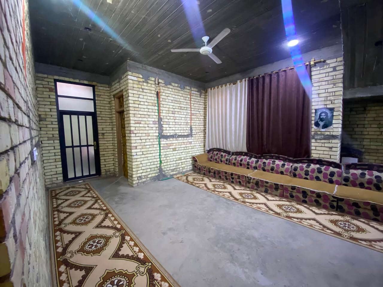 دار للبيع قرب الامام تاج الدين ( ع )

🛑 السلام عليكم ورحمه الله وبركاته 

يوجد بيت للبيع قرب الإمام تاج الدين ( ع ) بستان الشيخ بظهر الامام 

🛑 المساحة الكلية 272م

🛑يحتوي على غرفتين 2 وصالة واستقبال ومطبخ وكراج وحديقه 

🛑صحيات خارجية وصحيات داخلية 

معروض ب70 وبي مجال 

🛑احبائي لمعرفة باقي التفاصيل الاتصال على الرقم التالي ***********
